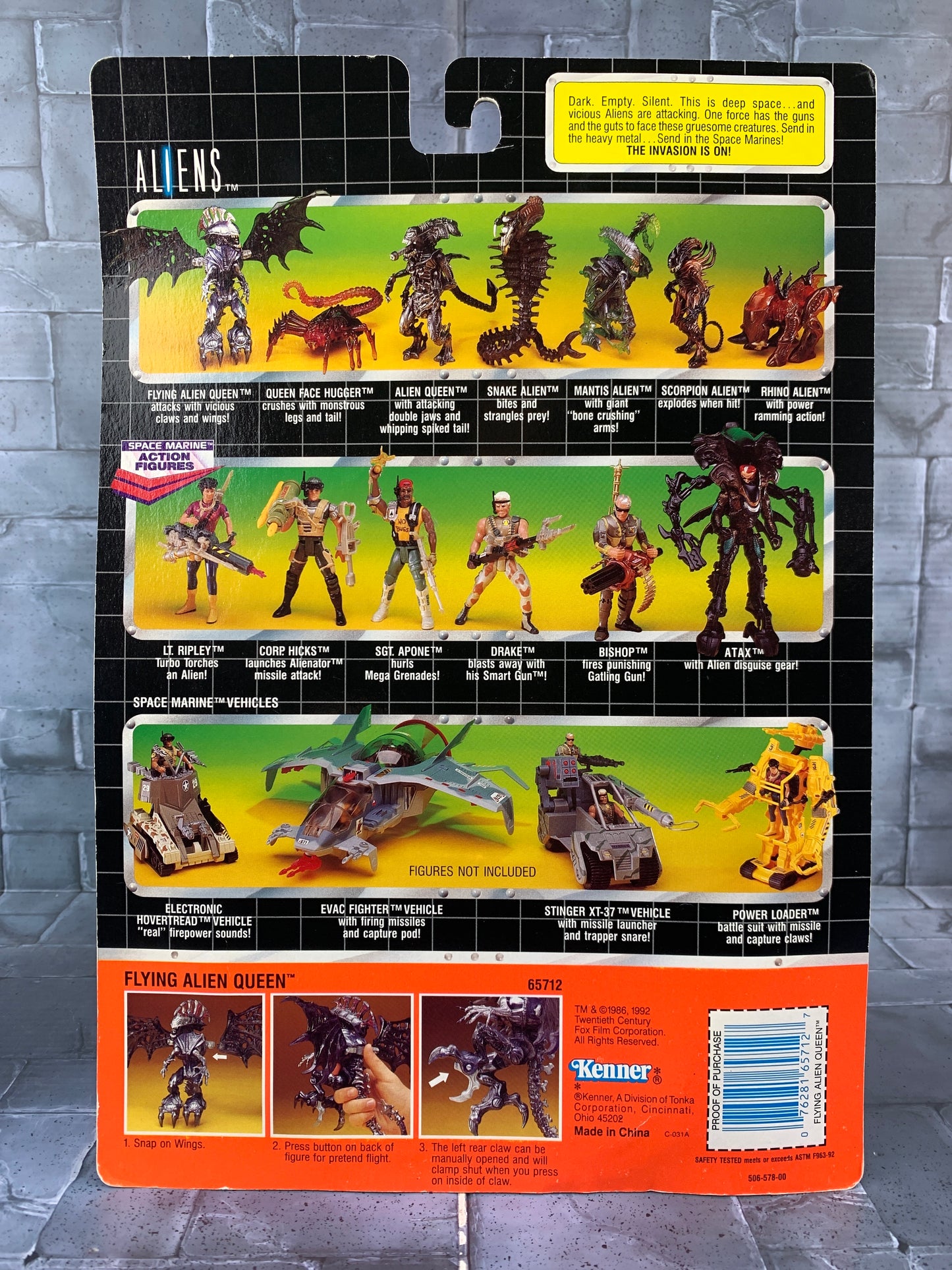 Kenner Aliens Special Deluxe Flying Alien Queen figure