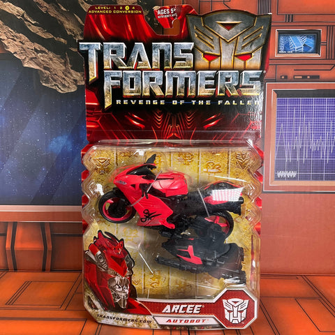 Transformers ROTF - Autobot Arcee