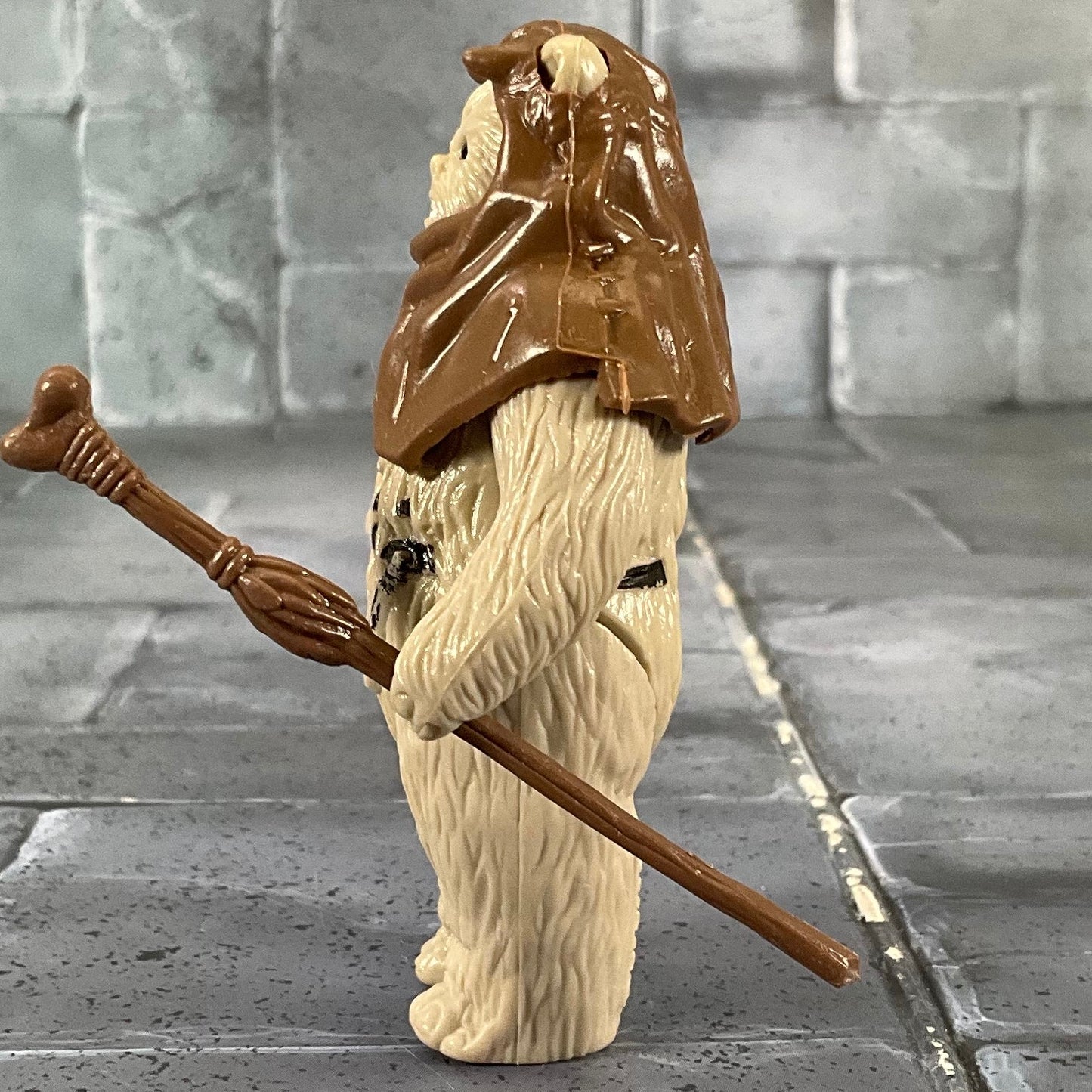 Vintage Kenner Star Wars - Chief Chirpa With Cardback