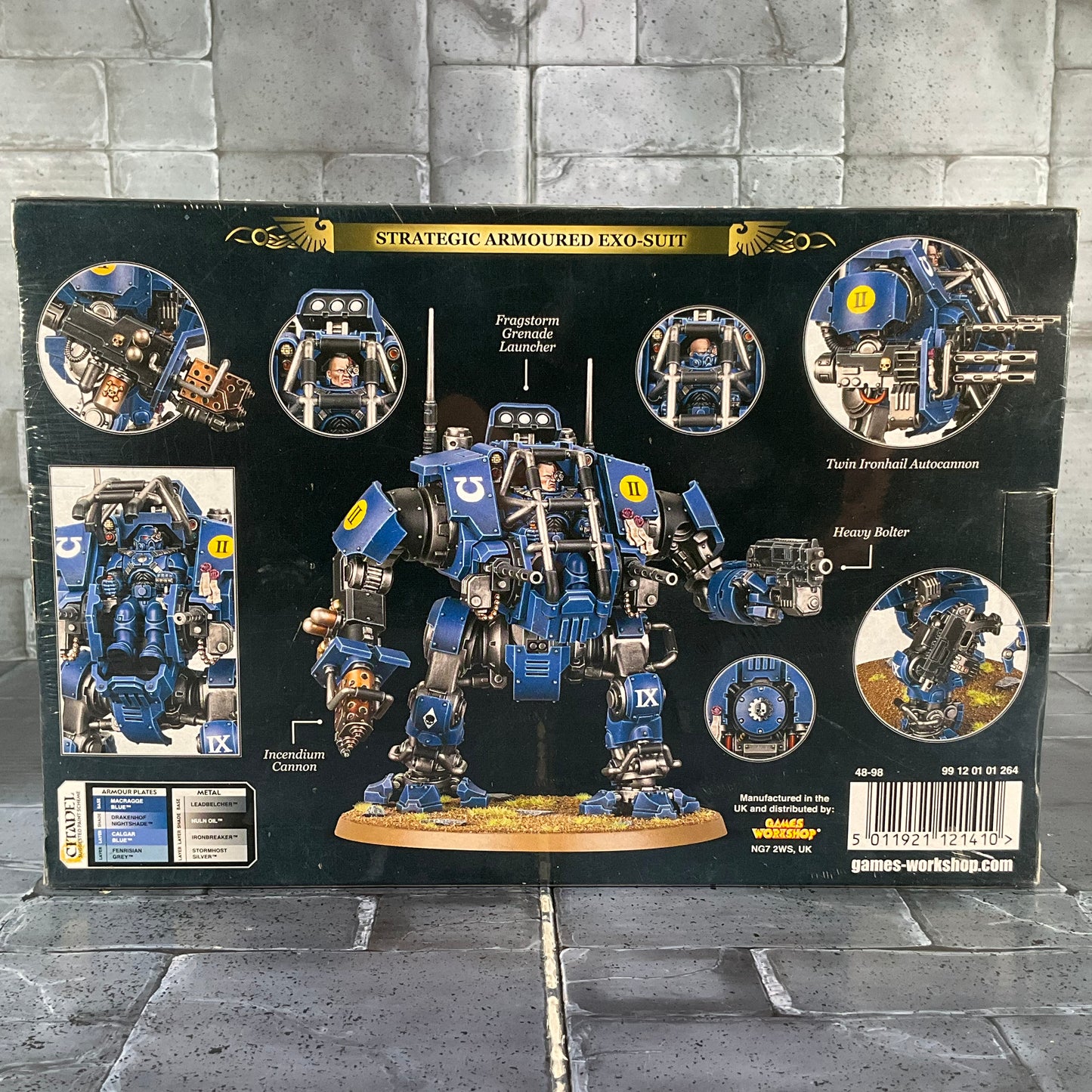 Warhammer 40k Space Marines Primaris Invictor Tactical Warsuit