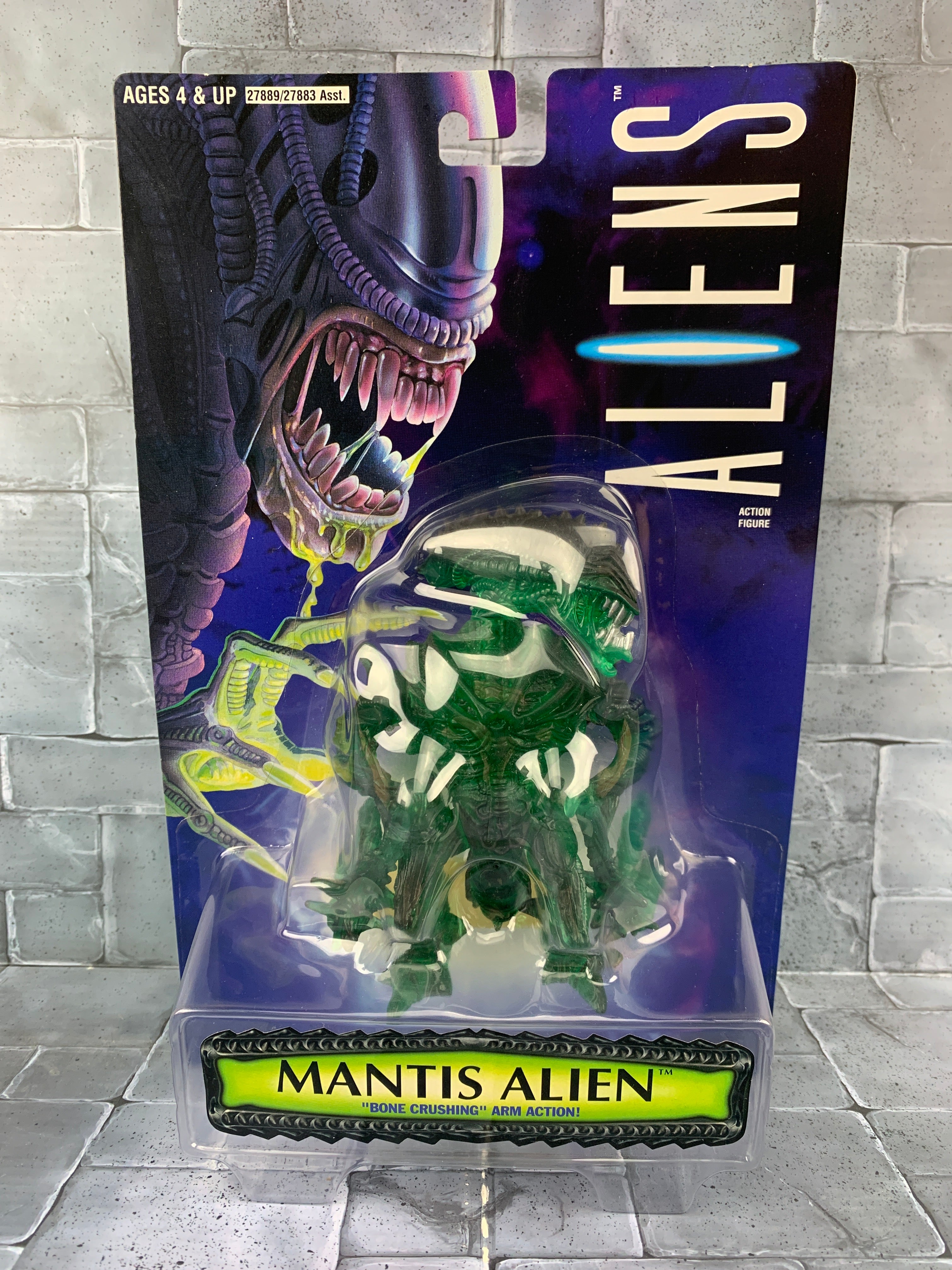 Kenner Aliens Mantis Alien – Cherry Bomb Toys