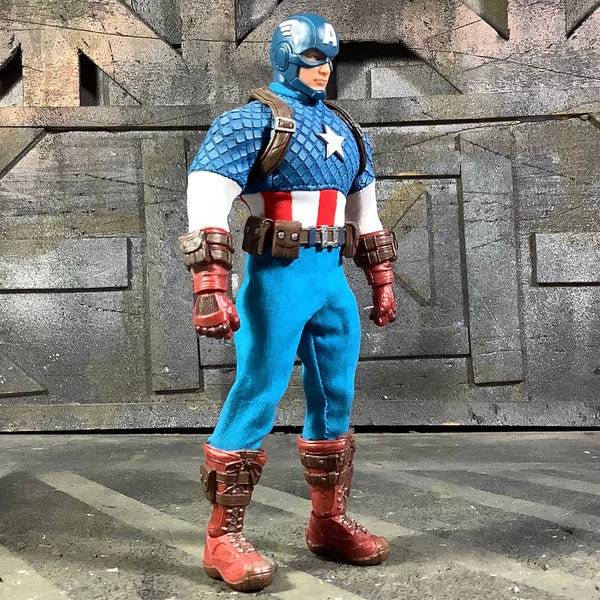 Mezco 1/12 Figure - Captain America