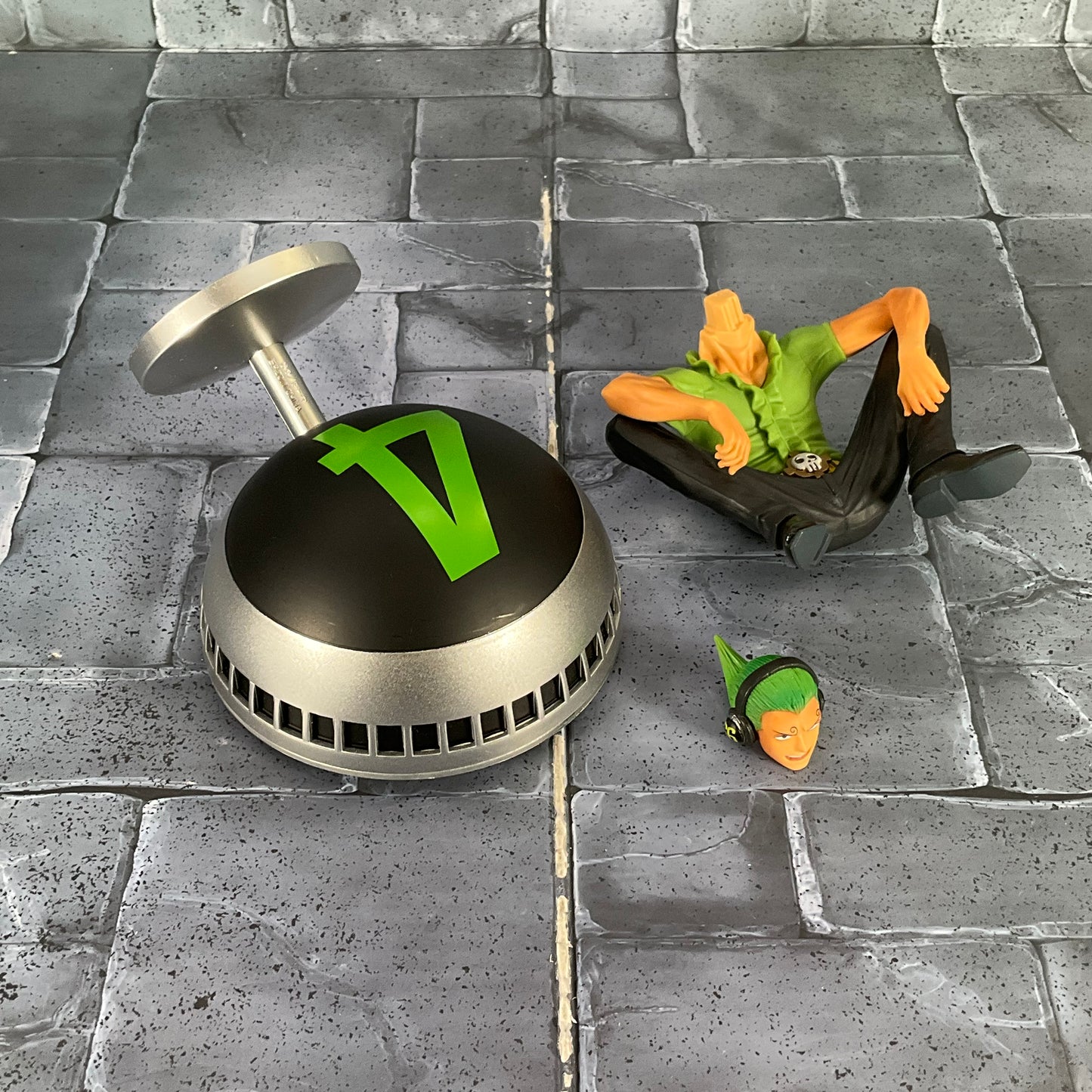 One Piece: Banpresto CraneKing - Vinsmoke Yonji (Resealed)