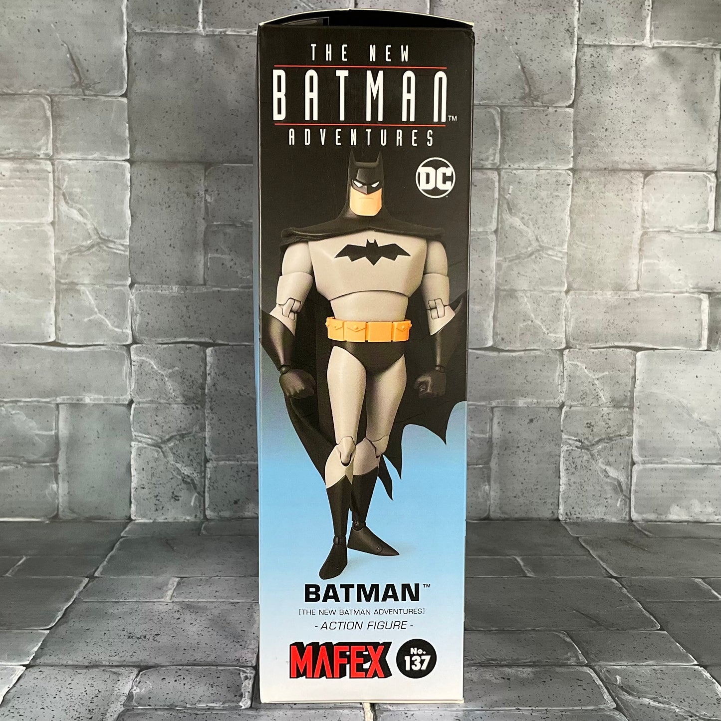 Batman: The New Batman Adventures – Batman (MAFEX No. 137) – New