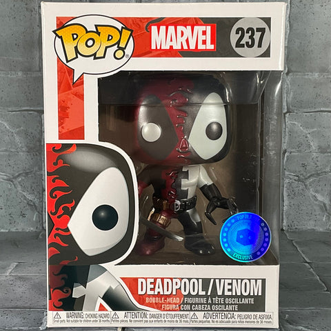 Funko Pop #237 Deadpool/Venom (Pop in a Box Exclusive)