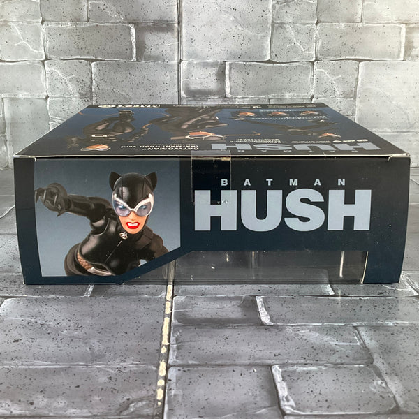 Mafex Batman Hush Catwoman