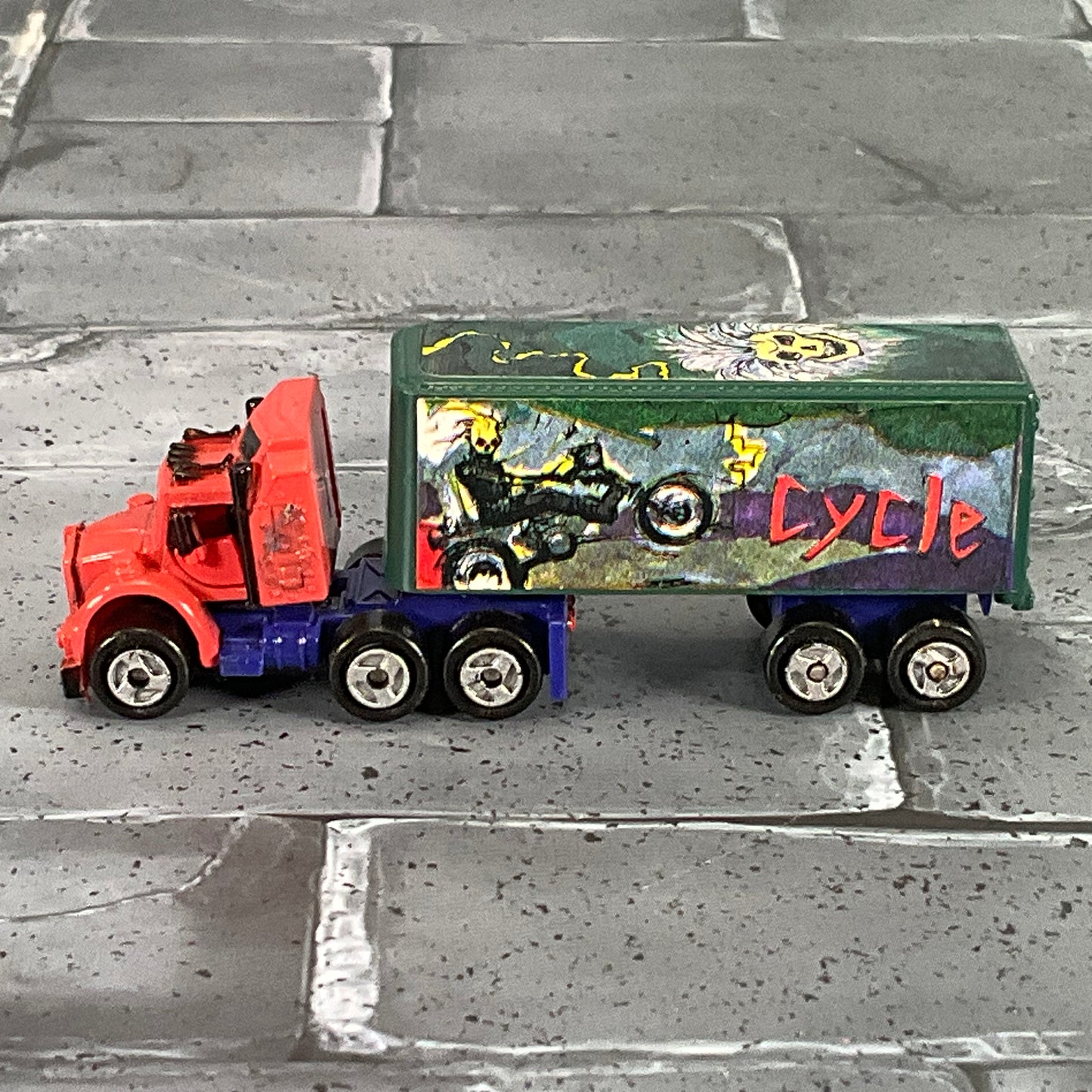 Galoob: Micro Machines - Rockin Wheels Cycle Set
