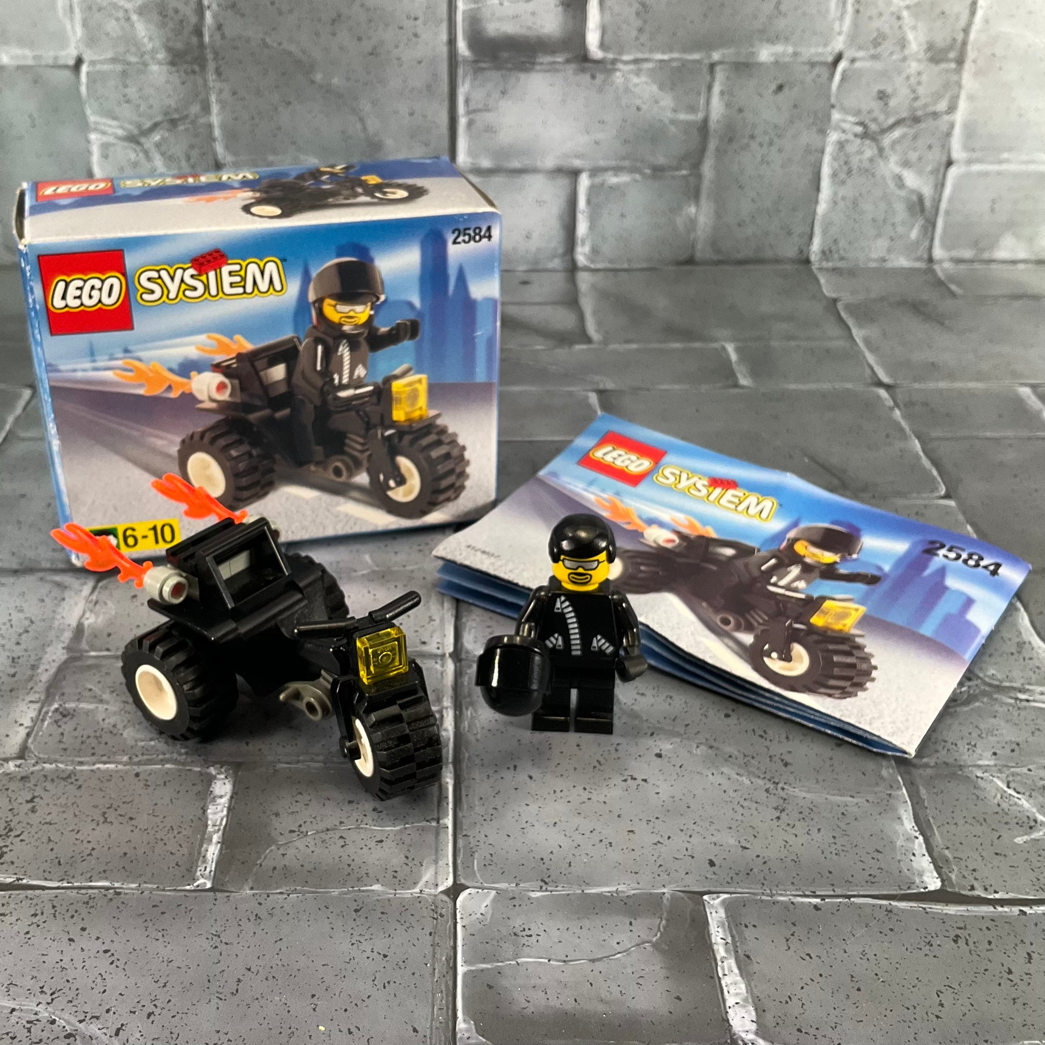 LEGO 2584 Biker Bob
