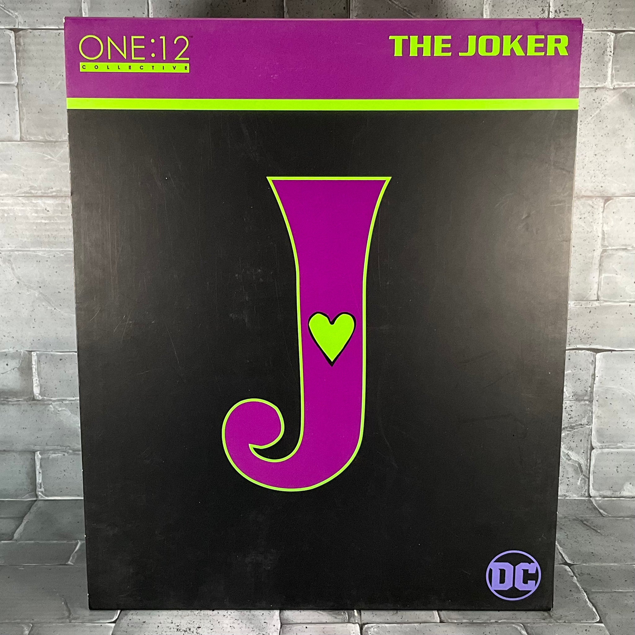 The Joker Mezco One : 12 Figure