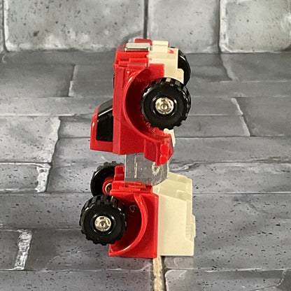 Transformers: G1 - Swerve (Takara)