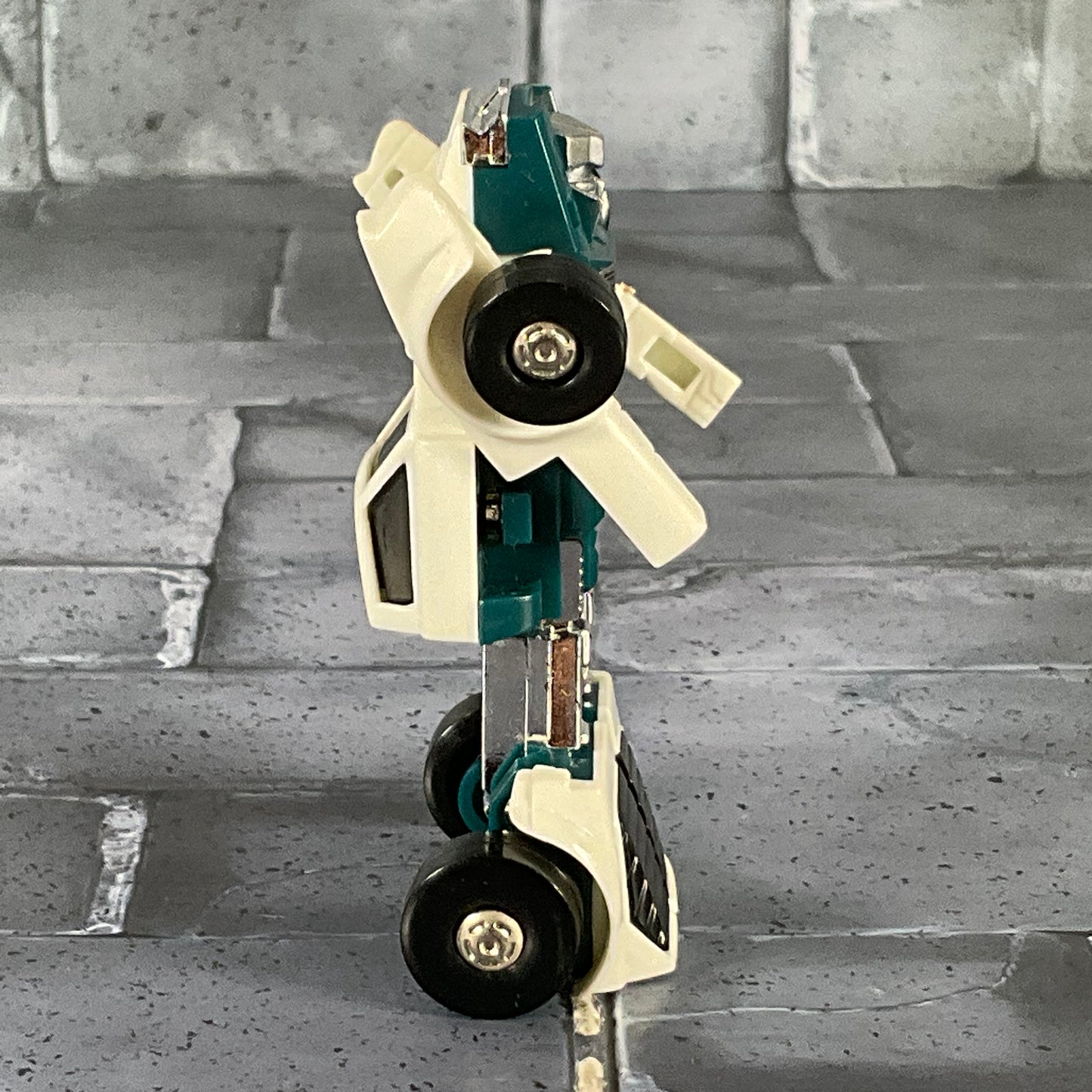 Transformers: G1 - Tailgate (Takara)