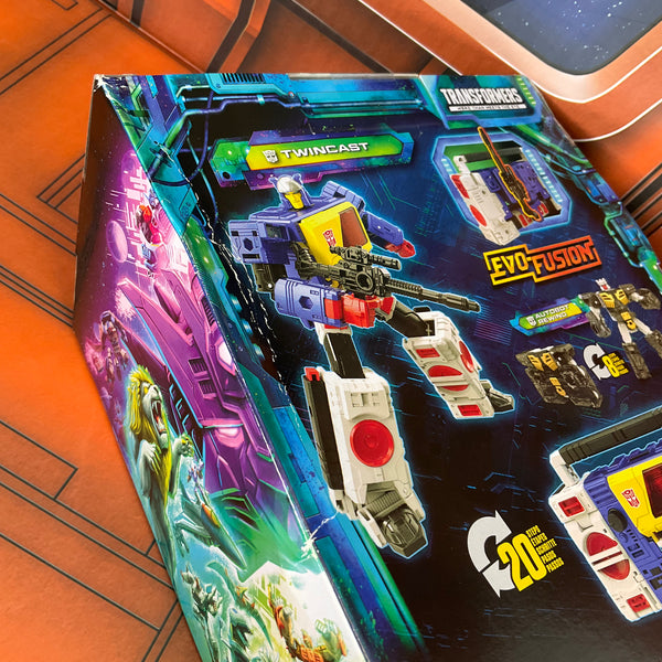 Transformers Legacy Evolution Twincast & Rewind