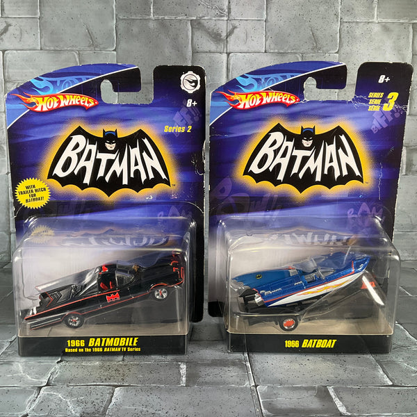 Hot Wheels 1:50 Scale Batmobile & Batboat Set 1966