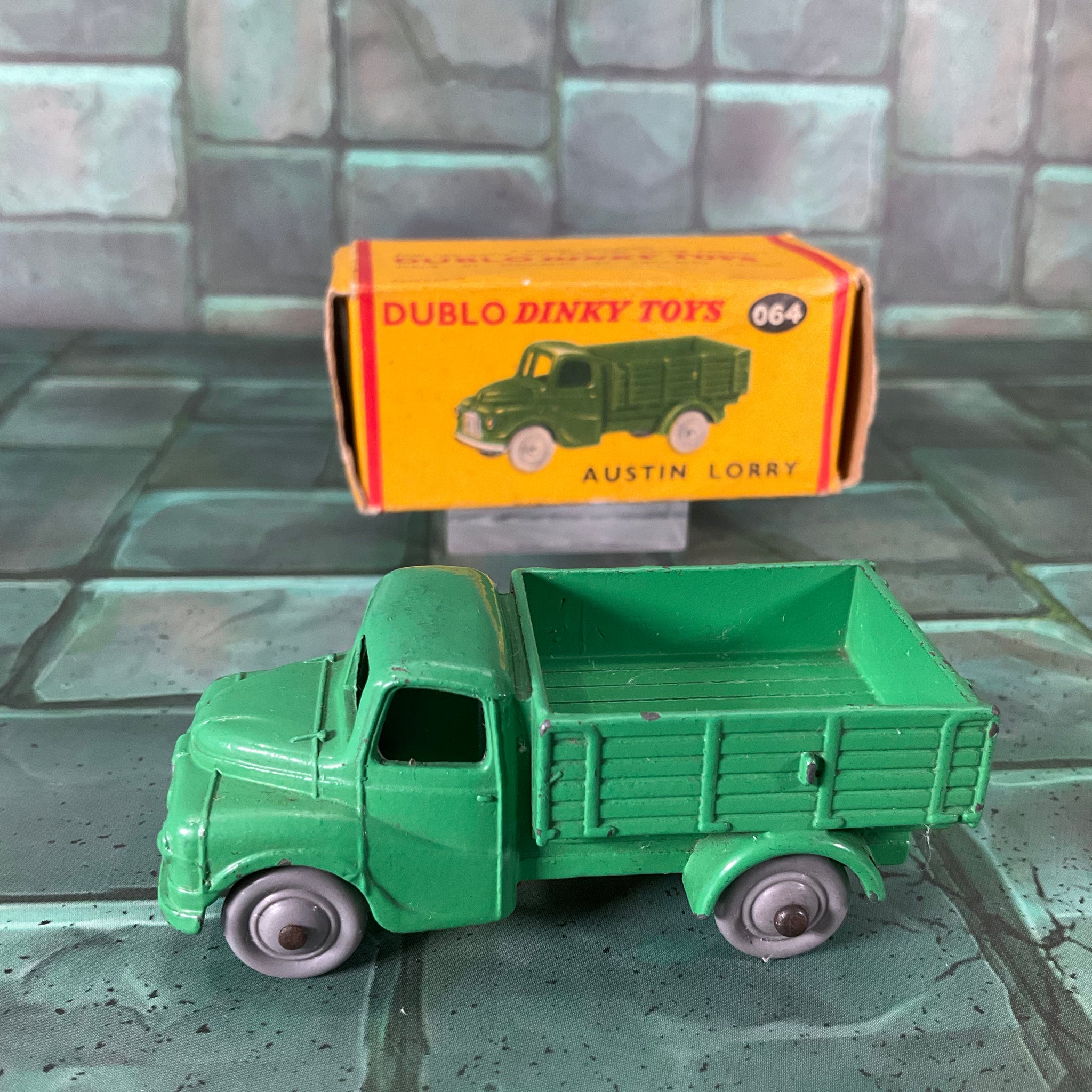 Dinky 064 Austin Lorry