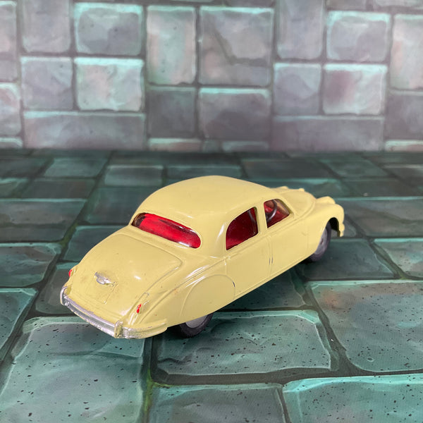 Corgi 208S Jaguar 2:4 Litre Saloon