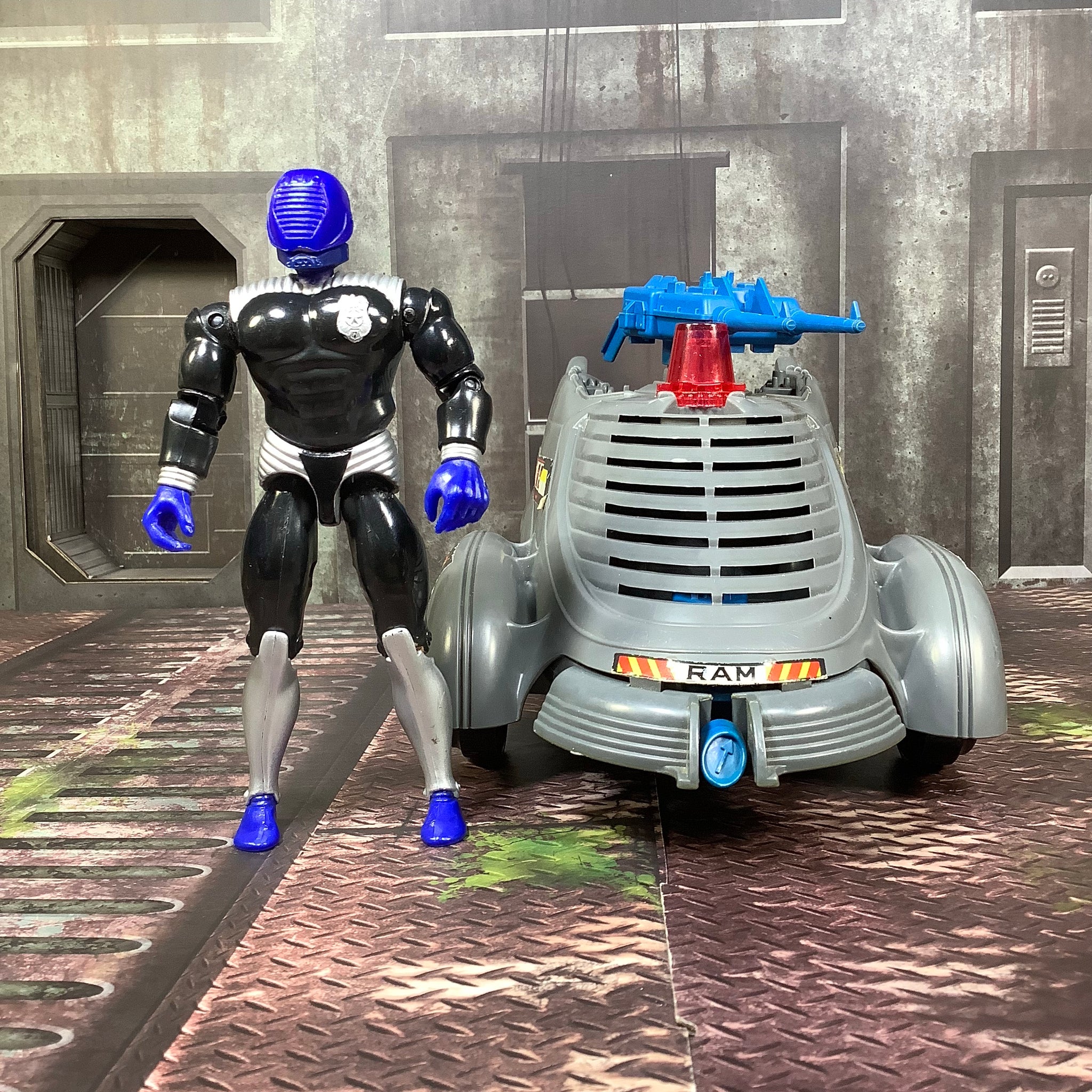 Cops Hardtop and Ironsides Assault Vehicle $75