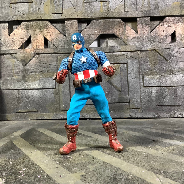 Captain America Mezco 1/12 Figure