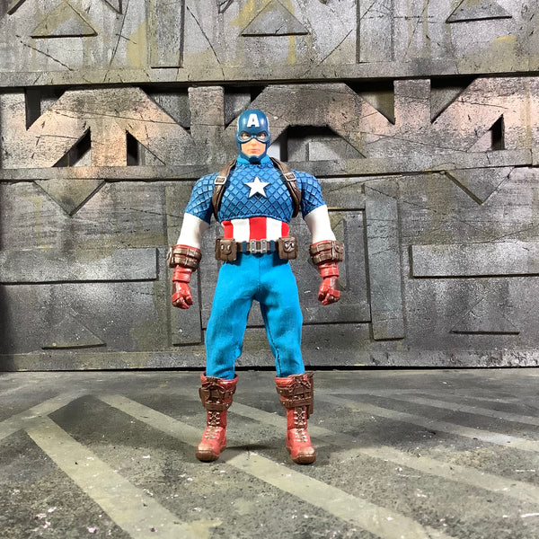 Captain America Mezco 1/12 Figure