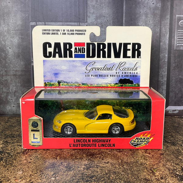 1:43 Die Cast Metal Road Champs - 1998 Dodge Viper (Yellow)